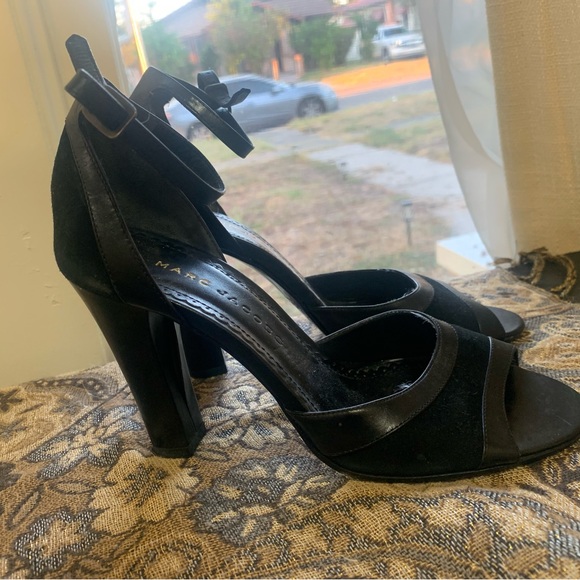 Marc Jacob’s black heels - Picture 2 of 6